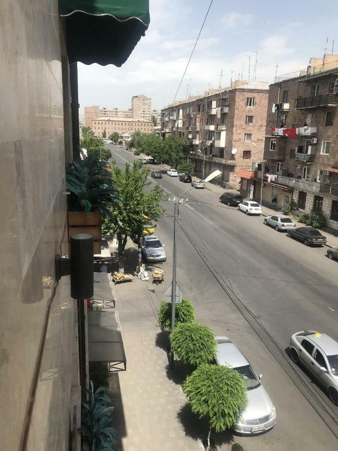 Armenian Inn Γιερεβάν Εξωτερικό φωτογραφία